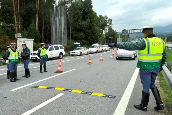Operação Ano Novo: Sete mortos, 18 feridos graves e 226 feridos ligeiros em 722 acidentes nas estradas portuguesas
